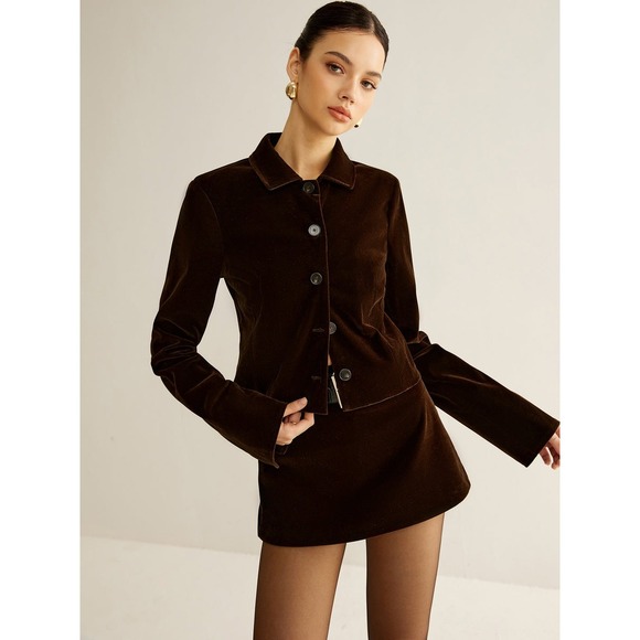 Commense Jackets & Blazers - Brown Velvet Cropped‎ Short Blazer Button Down Collared Fitted Retro Style